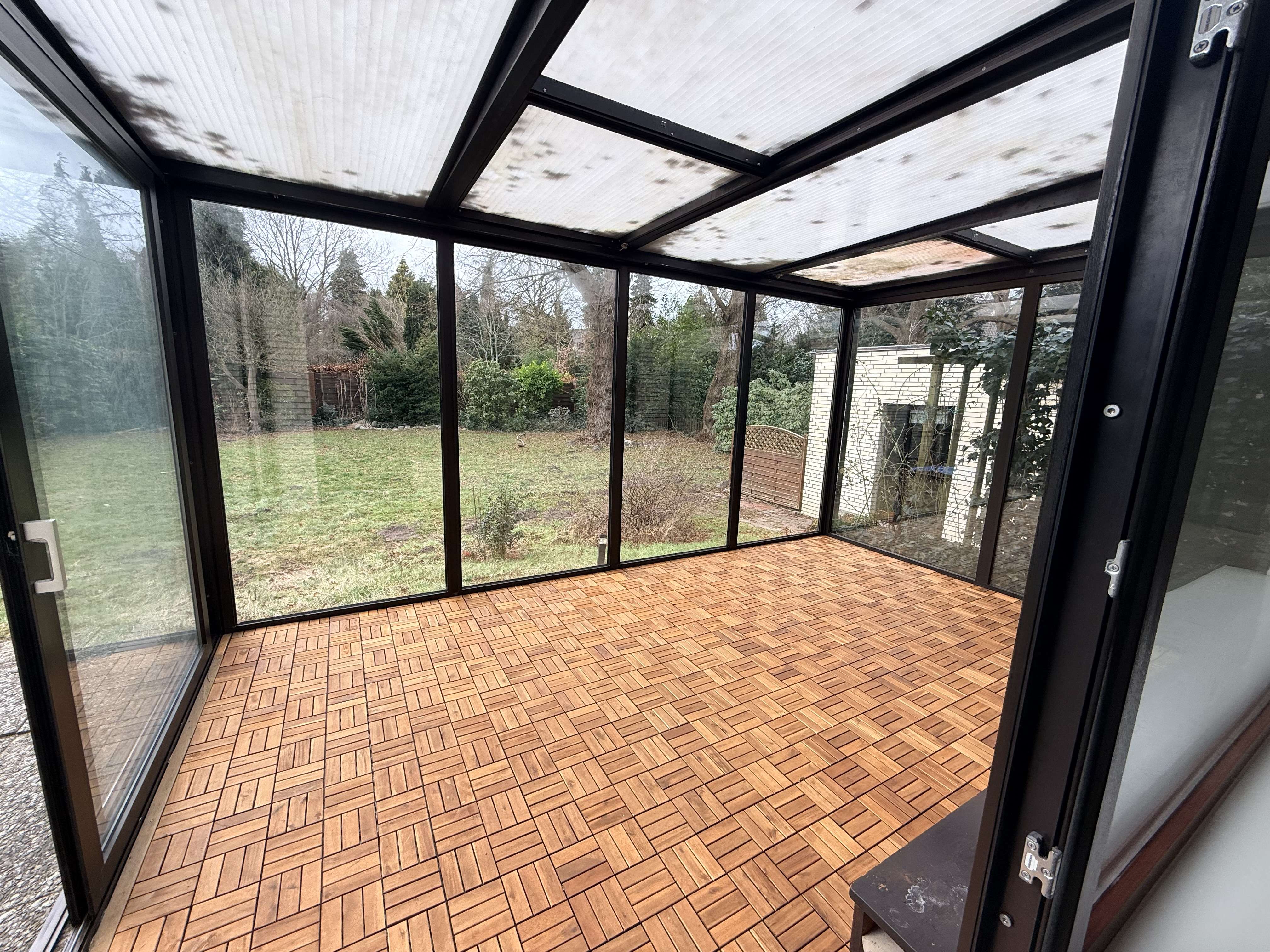 Einfamilienhaus mit Einliegerwohnung mit traumhaftem Grundstück, Hamburg – Bild 4