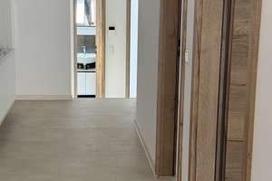 Moderne, kernsanierte 2-Zimmer-Dachgeschosswohnung in zentraler Lage – ideal für Singles, Paare oder – Maybachstraße 22/1, 74076 Heilbronn, Heilbronn – Vorschaubild 2