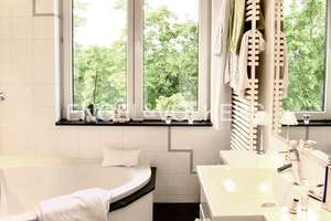 Stilvoll wohnen in Bestlage
3-Zimmer-Wohnung mit sonnigem Balkon – Die vollständige Adresse der Immobilie erhältst du vom Anbieter., 28195 Altstadt, Bremen – Vorschaubild 9
