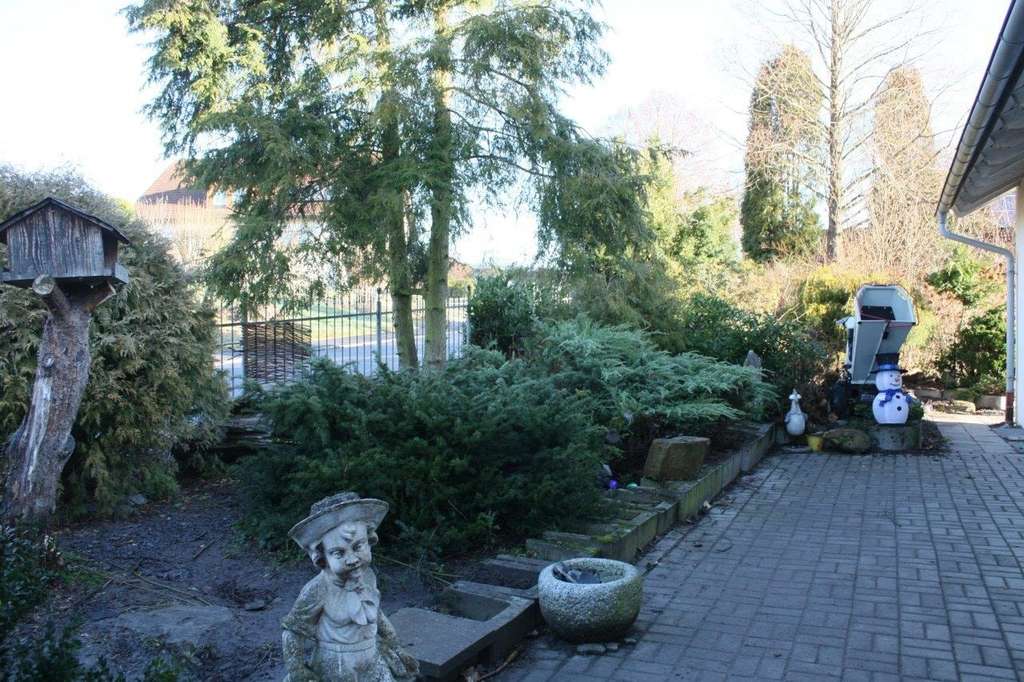 Immobilie in Schirnding - Charme trifft Vielseitigkeit - Bild 2