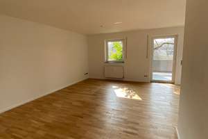 Erstbezug nach Sanierung mit neuer Kochinsel und Balkon: attraktive 3-Zimmer-Wohnung – Ehlvershof 5, 30419 Vinnhorst, Hannover – Vorschaubild 4