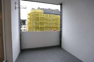 SCHÖNE HELLE RENOVIERTE 2 ZIMMER WOHNUNG IM HERZEN VON ELLER, LAMINAT, BALKON – Gumbertstraße 183, 40229 Eller, Düsseldorf – Vorschaubild 6