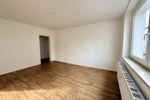 Helle 3-Raum-Wohnung im 1. Obergeschoss – 8525 Bahnhofsvorstadt, Plauen – Vorschaubild 6