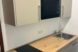 Gepflegte 1-Zimmer-Wohnung mit Balkon und Einbauküche in Solln, München – Sentilostraße 22, 81477 Obersendling, München – Vorschaubild 4