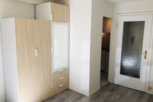 Sanierte 1-Zimmer-Wohnung mit Balkon, Einbauküche und eigenem Keller in Stuttgart-Mitte – Landhausstraße 46, 70190 Kernerviertel, Stuttgart – Vorschaubild 2