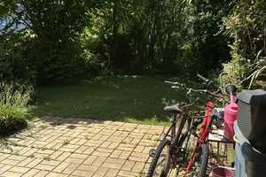 Gemütliches Reihenhaus mit Terrasse, Balkon und tollem Garten und im beliebten Niederursel! – Frankfurt am Main – Vorschaubild 3