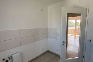 Helle 2-Zimmer-Wohnung mit Parkettboden! – Reinerzer Str. 22, 90473 Langwasser Südost, Nürnberg – Vorschaubild 4
