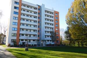 Großzügige 2-ZKDB im 5. OG *renoviert* mit Balkon und Gebäudemodernisierung... – Breitenbachstr. 104, 47809 Oppum, Krefeld – Vorschaubild 2