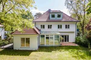 Die große Liebe für Ihre Familie – Die vollständige Adresse der Immobilie erhältst du vom Anbieter., 14129 Zehlendorf, Berlin – Vorschaubild 4