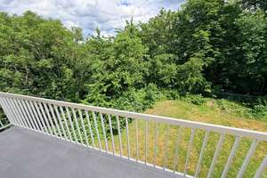 Zentral & absolut ruhig wohnen: Frisch sanierte 3-ZKB mit Balkon in Siegen – Rosterstraße 43, 57074 Siegen, Siegen – Vorschaubild 12