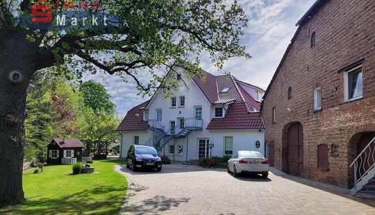 Bild von Mehrfamilien-Landhaus mit großer Mehrzweckhalle!