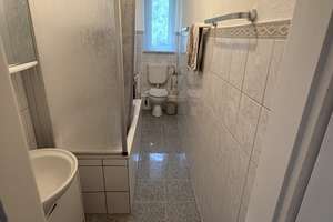 Helle 3-Zimmer-Wohnung mit Balkon in Essen-Frohnhausen – ab 01.08. verfügbar. Küche ist verkauft. – Osnabrücker Straße 12, 45145 Frohnhausen, Essen – Vorschaubild 10