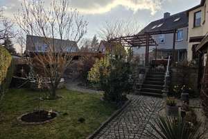 TOP! Charmantes Reihenendhaus mit 5 Zimmern+Partykeller in Dresden-Lockwitz incl. Küche