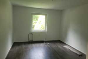 Möbel reinstellen und einziehen – Holtener Straße 283, 47167 Duisburg – Vorschaubild 8