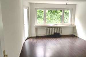 Sanierte Wohnung im 1. OG! – Hölderlinstraße 3, 47226 Rheinhausen-Mitte, Duisburg – Vorschaubild 2