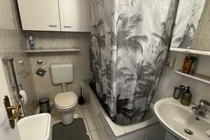 2-Raum-Wohnung mit zwei Balkonen und EBK. Möbelablöse möglich  – Bleichstraße 37, 75173 Pforzheim – Vorschaubild 3