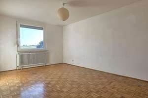 Ihr neues Familiendomizil - Reihenmittelhaus mit viel Wohnfläche, Fernblick, Garten & Garage – Die vollständige Adresse der Immobilie erhältst du vom Anbieter., 96450 Mitte, Coburg – Vorschaubild 8