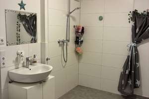 Schmuckstück im Zentrum: barrierefreie Wohnung mit kleinem Garten und Außenstellplatz – Am Scherfenbrand 11, 51375 Schlebusch, Leverkusen – Vorschaubild 12