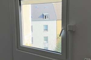 Frisch renovierte 2-Zimmer-Dachgeschoss-Wohnung mit neuem Bad und Garage in Gelsenkirchen-Horst – Die vollständige Adresse der Immobilie erhältst du vom Anbieter., 45899 Horst, Gelsenkirchen – Vorschaubild 14
