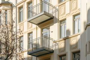 👉 ERSTBEZUG NACH KERNSANIERUNG - ENERGIEEFFIZIENZHAUS | 3 Zi Traumwohnung mit Balkon – Die vollständige Adresse der Immobilie erhältst du vom Anbieter., 9130 Sonnenberg, Chemnitz – Vorschaubild 2
