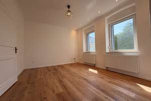 Einfamilienhaus mit Einliegerwohnung in idyllischer Lage auf der Ruhrhalbinsel – Die vollständige Adresse der Immobilie erhältst du vom Anbieter., 45257 Kupferdreh, Essen – Vorschaubild 6
