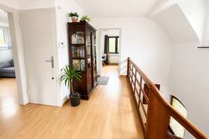 Freistehendes Einfamilienhaus mit Garage und großem Garten in Angermund – Die vollständige Adresse der Immobilie erhältst du vom Anbieter., 40489 Angermund, Düsseldorf – Vorschaubild 7