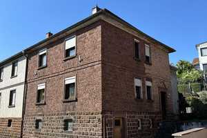 +++ Einfamilienhaus mit Sandstein-Flair, sonnigem Garten und Stellplatz in bevorzugter, ruhiger S... – Südwestpfalz (Kreis) – Vorschaubild 3