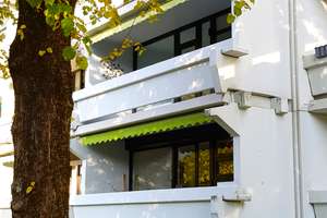 Topmoderne, helle, ruhige 3-Zimmer-Wohnung, 1 OG + 2021 komplett kernsaniert mit riesiger Westloggia – Alfred-Neumann-Anger 6, 81737 Neuperlach, München – Vorschaubild 2