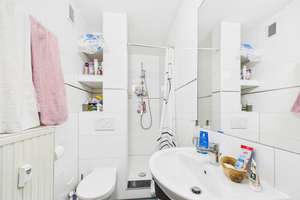 Zweitbezug n. Sanierung! Exklusive 2 Zimmer Wohnung auf 60 m² in Nürnberg mit Bad neu, EBK neu uvm.! – Die vollständige Adresse der Immobilie erhältst du vom Anbieter., 90459 Galgenhof, Nürnberg – Vorschaubild 2