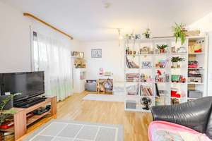 Helle und modernisierte vermietete 2,5-Zimmer Wohnung mit Balkon & Stellplatz in Heilbronn – Die vollständige Adresse der Immobilie erhältst du vom Anbieter., 74080 Böckingen, Heilbronn – Vorschaubild 3