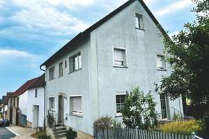 *FAMILIENFREUNDLICH & UMFASSEND MODERNISIERT* Sofort beziehbares Haus mit Nebengebäuden und Garten, – Die vollständige Adresse der Immobilie erhältst du vom Anbieter., 97514 Oberaurach – Vorschaubild 5