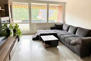 Wohnen auf zwei Ebenen – gepflegte Maisonette mit Balkon und TG-Stellplatz – Die vollständige Adresse der Immobilie erhältst du vom Anbieter., 22523 Eidelstedt, Hamburg – Vorschaubild 2