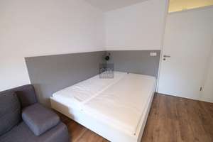 Top Lage direkt am Keßlerplatz - Vollständig und modern möbliertes Apartment mit Balkon und Aufzug – Die vollständige Adresse der Immobilie erhältst du vom Anbieter., 90489 Wöhrd, Nürnberg – Vorschaubild 7