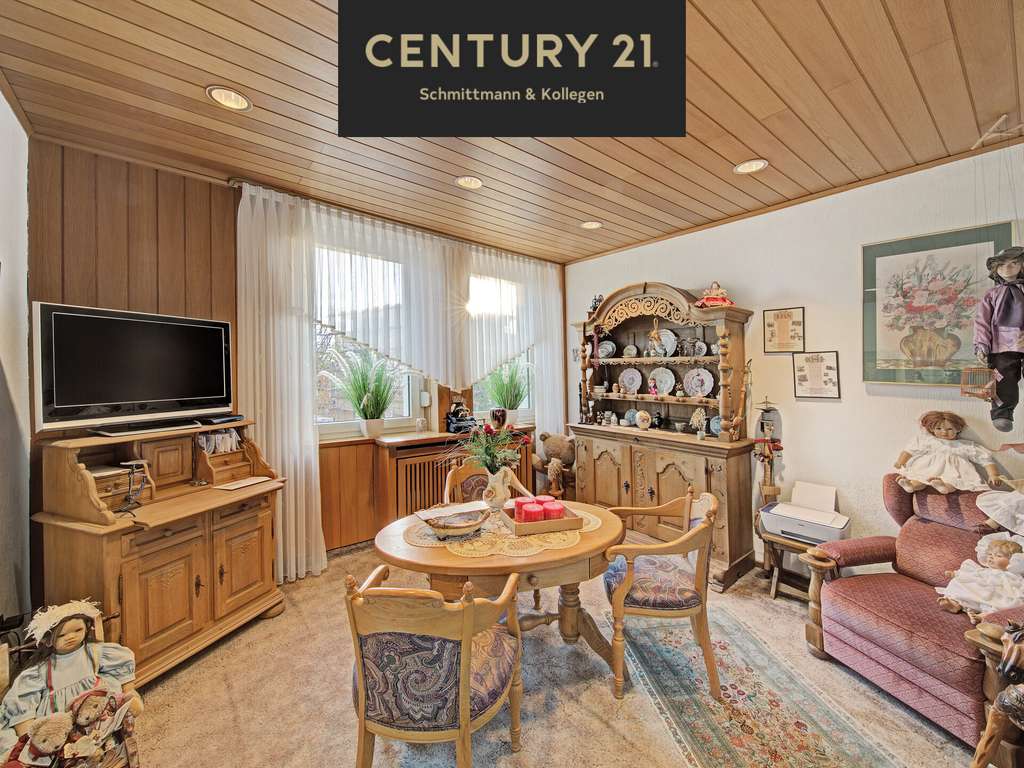 Immobilie in Castrop-Rauxel - Aufgepasst! Entwicklungsfähiges Zinshaus mit angrenzendem Bau-/Gewerbegrundstück - Bild 0