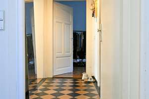 2 Zi- Altbau-ETW Fr Stühlinger EG SNR an kleiner Gartenfläche, vermietet – 79106 Stühlinger-Eschholz, Freiburg im Breisgau – Vorschaubild 3
