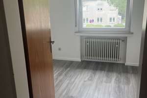 Neu: 4-Zimmer-Wohnung in ruhiger Wohnlage von Leverkusen-Schlebusch – Die vollständige Adresse der Immobilie erhältst du vom Anbieter., 51375 Schlebusch, Leverkusen – Vorschaubild 4