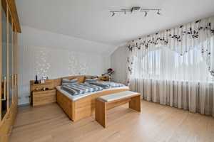 Reihenhaus mit Einliegerwohnung und Aussicht – Albstadt, Zollernalbkreis, 72458 Zollernalbkreis – Vorschaubild 5