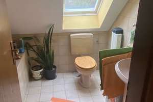 Charmante Dachgeschosswohnung in Köln-Mülheim – Die vollständige Adresse der Immobilie erhältst du vom Anbieter., 51065 Mülheim (Ortsteil), Köln – Vorschaubild 2