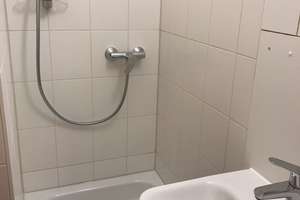 BRANDNEU RENOVIERT + provisionsfrei -kleine Eigentumswohnung im 3. OG in Laubegast – Salzburger Str. 32, 1279 Laubegast, Dresden – Vorschaubild 5