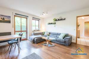 Ihr grünes Zuhause: 3-Zimmer Erdgeschosswohnung mit privatem Garten und Terrasse – Die vollständige Adresse der Immobilie erhältst du vom Anbieter., 93059 Weichs, Regensburg – Vorschaubild 6