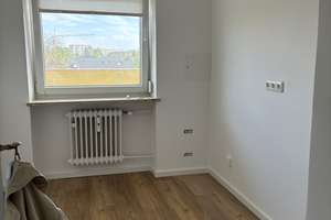 frisch renoviert und sonnendurchflutet:  3-Zimmer-Wohnung in Aubing – Wiesenthauer Straße 16, 81249 Aubing-Süd, München – Vorschaubild 20