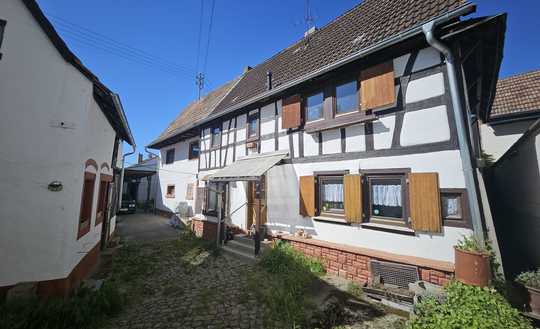 Denkmalimmobilie mit Garten in Essingen