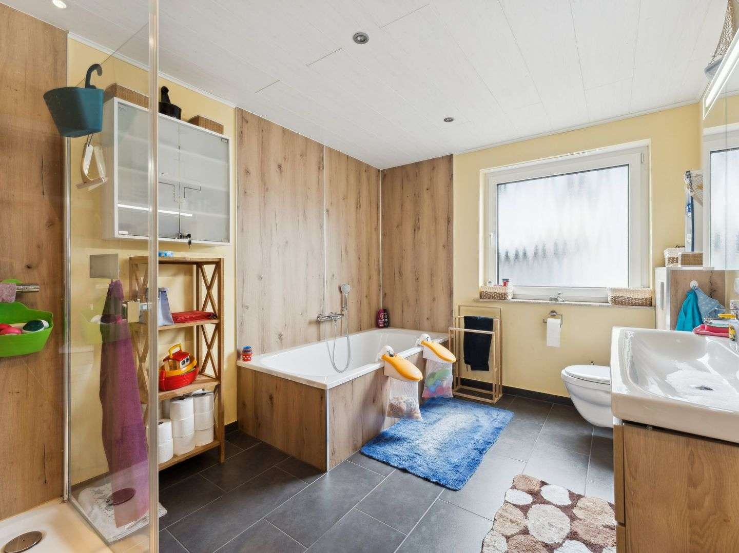 Immobilie in Morschen - Modernisiertes Einfamilienhaus mit umfangreichen energetischen Verbesserungen in Morschen - Bild 10