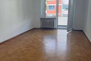 1-Zimmer-Wohnung mit Balkon – Korbinianstraße 9, 80807 Milbertshofen, München – Vorschaubild 1