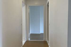 Modernisierte 3 Zimmer Wohnung mit Einbauküche und Balkon – Lynarstr. 25, 13585 Spandau (Ortsteil), Berlin – Vorschaubild 9