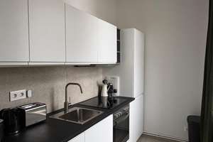 Modern 1-Room Apartment in Vibrant Friedrichshain – Die vollständige Adresse der Immobilie erhältst du vom Anbieter., 10247 Friedrichshain, Berlin – Vorschaubild 7
