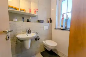 Junges Einfamilienhaus mit Pool in Geldern. – Kleve (Kreis) – Vorschaubild 9