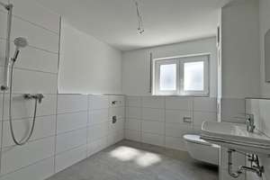 Erstbezug am Georgenberg – 3-Zimmer-Neubauwohnung mit Balkon in Reutlingen! – Die vollständige Adresse der Immobilie erhältst du vom Anbieter., 72762 Reutlingen-Mitte, Reutlingen – Vorschaubild 5