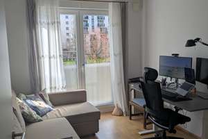 Wohnen mit Charakter: Drei-Zimmer-Wohnung in Pempelfort