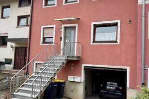 Reihenmittelhaus in ruhiger Lage von Gottenheim – Die vollständige Adresse der Immobilie erhältst du vom Anbieter., 79288 Gottenheim – Vorschaubild 1